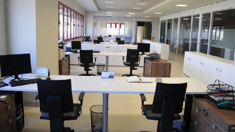 Shërbimet online, por administrata publike arrin në 185.4 mijë punonjës, rekordi i 23 viteve